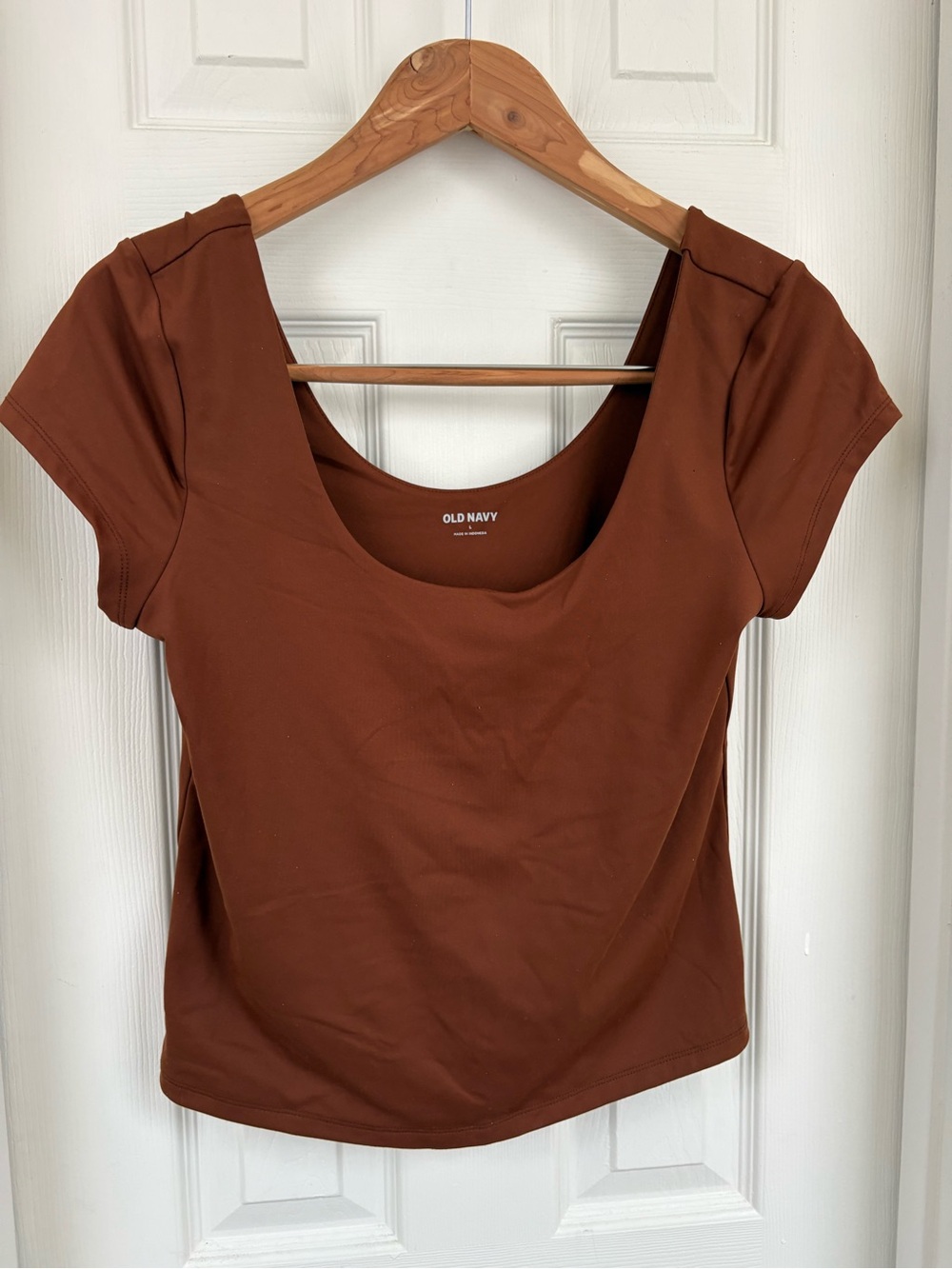 Old Navy Short-Sleeve Scoop Neck Top in Rust